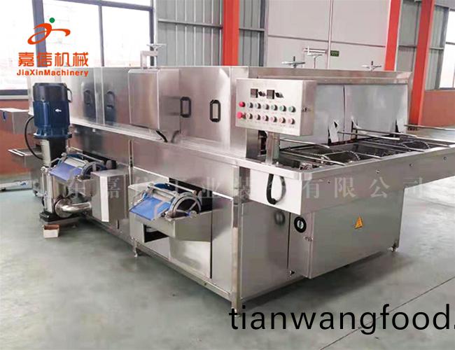 新型(xing)食品(pin)週(zhou)轉箱(xiang)清(qing)洗機 託(tuo)盤清(qing)洗機